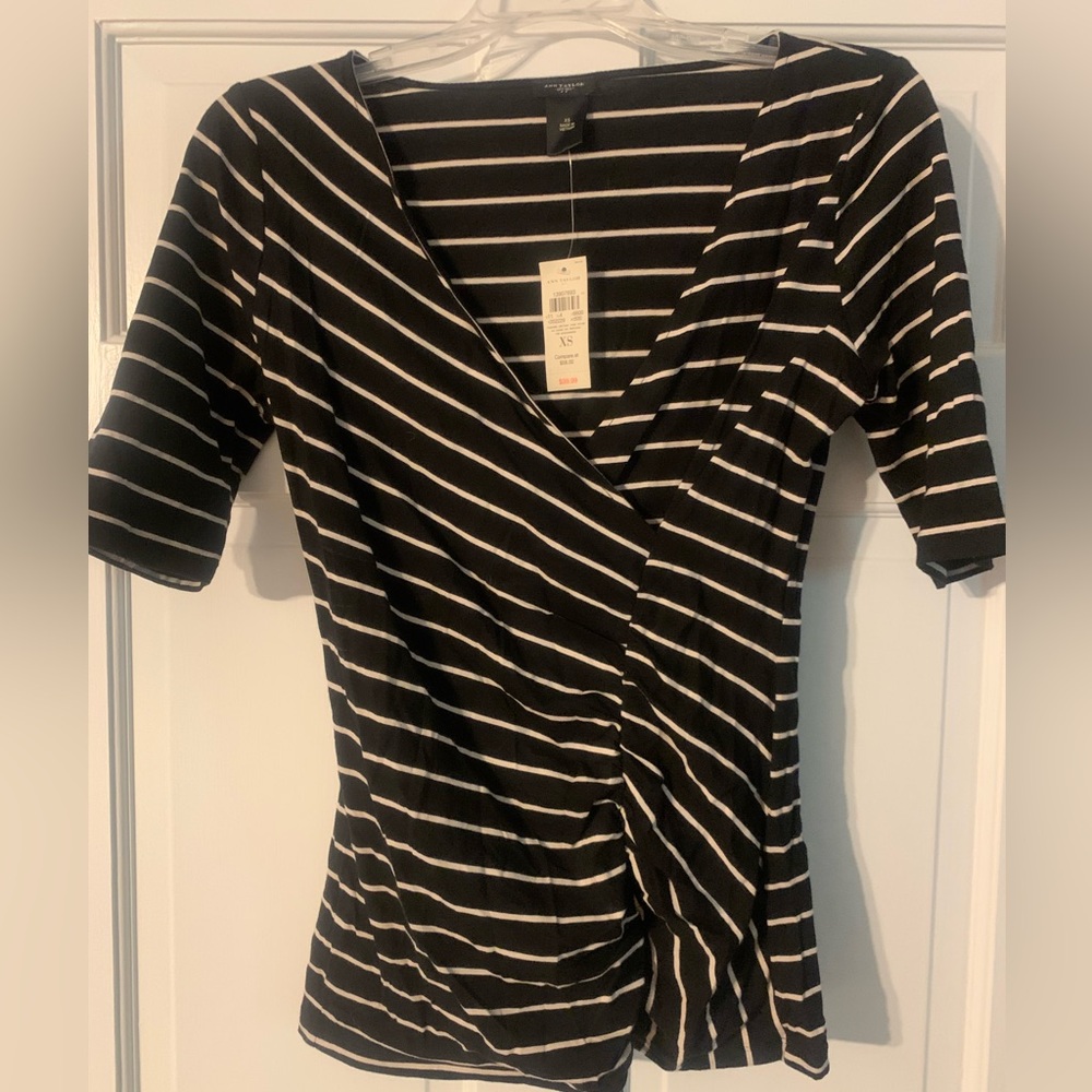 Ann Taylor XS blouse NWT